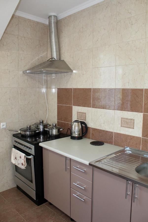 Homelike Yablunytsya Extérieur photo